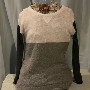 Calvin Klein Sweater